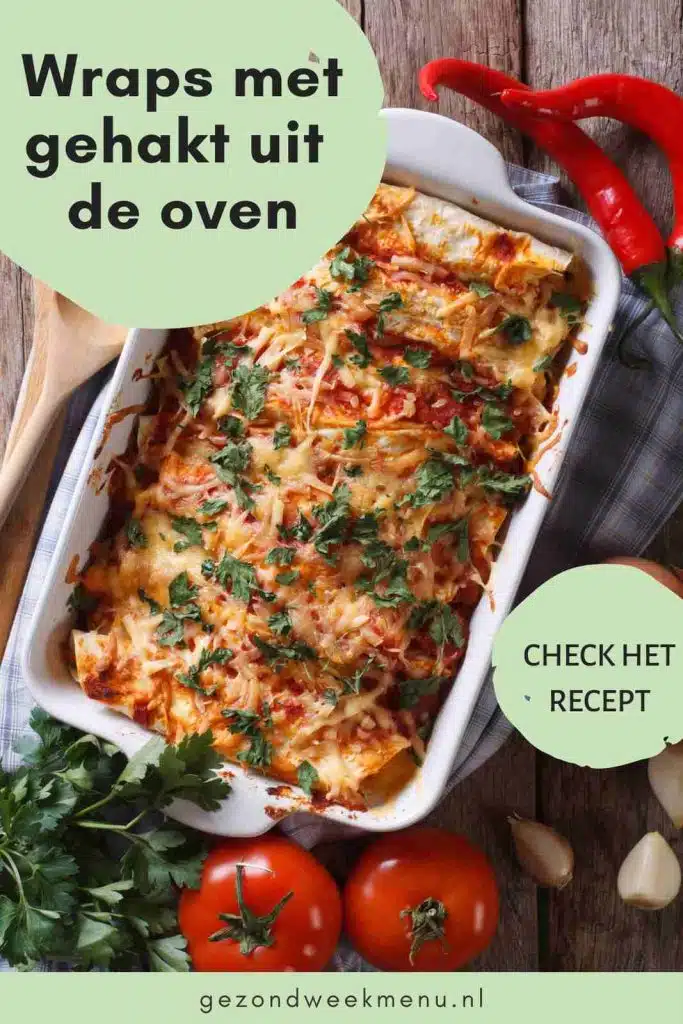Een heerlijk recept voor wraps met gehakt en groenten. Deze wraps uit de oven zijn makkelijk om te maken en staan binnen 30 minuten op tafel. Je maakt deze wraps zonder pakjes of zakjes, maar gewoon zelf met verse groente en een paar kruiden die je (hoogstwaarschijnlijk) al in je kast hebt staan. Een makkelijk recept voor het avondeten voor het hele gezin.