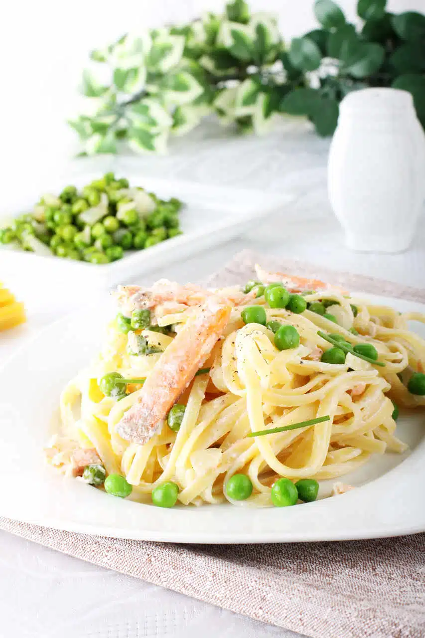 pasta-pesto-zalm-gezond-weekmenu
