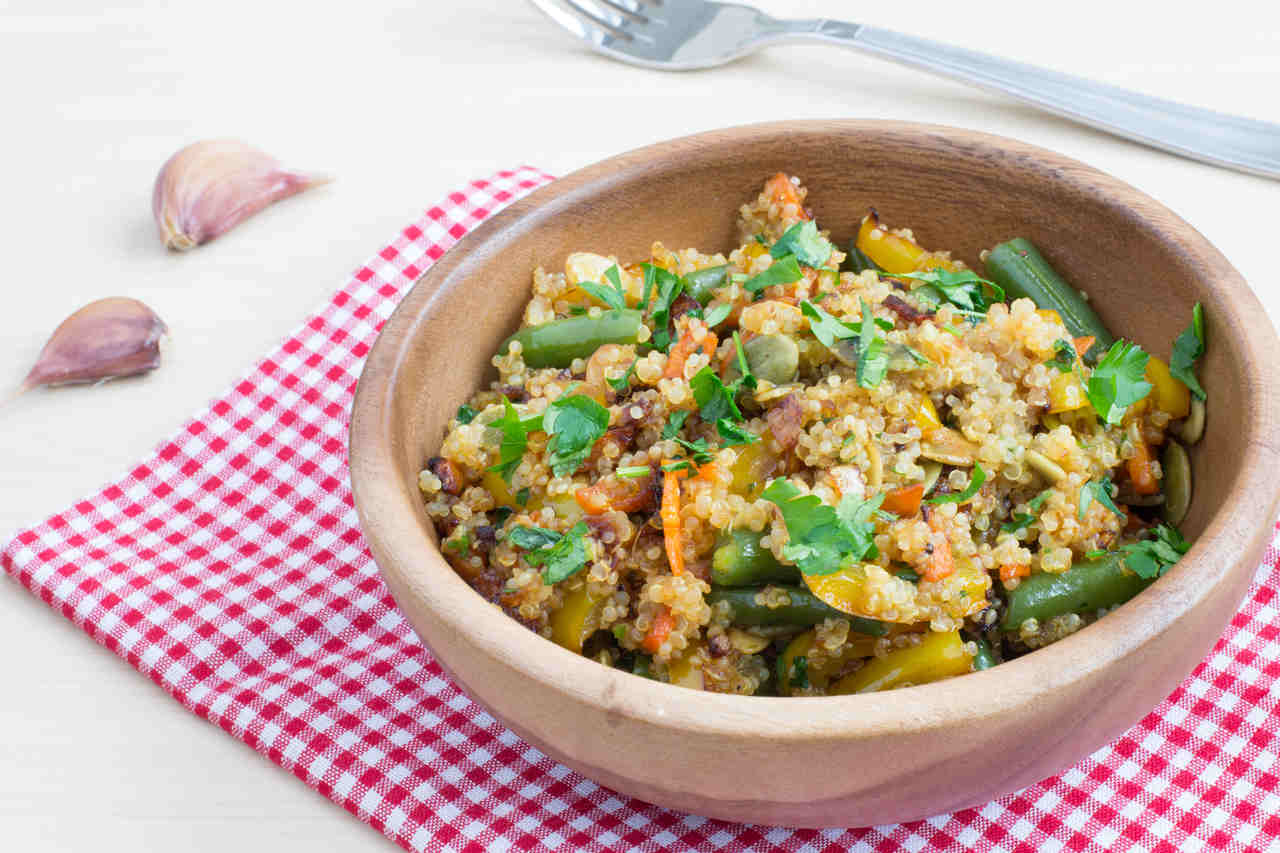 quinoa-met-kip-gezond-weekmenu