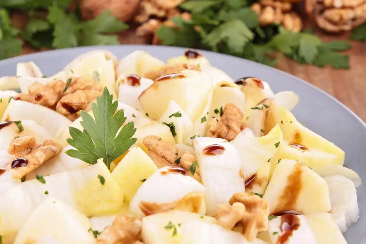 rauwe-witlofsalade-gezond-weekmenu