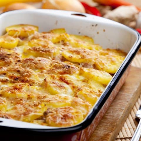 sperziebonen-ovenschotel-met-kerrie-en-gehakt-gezondweekmenu.nl