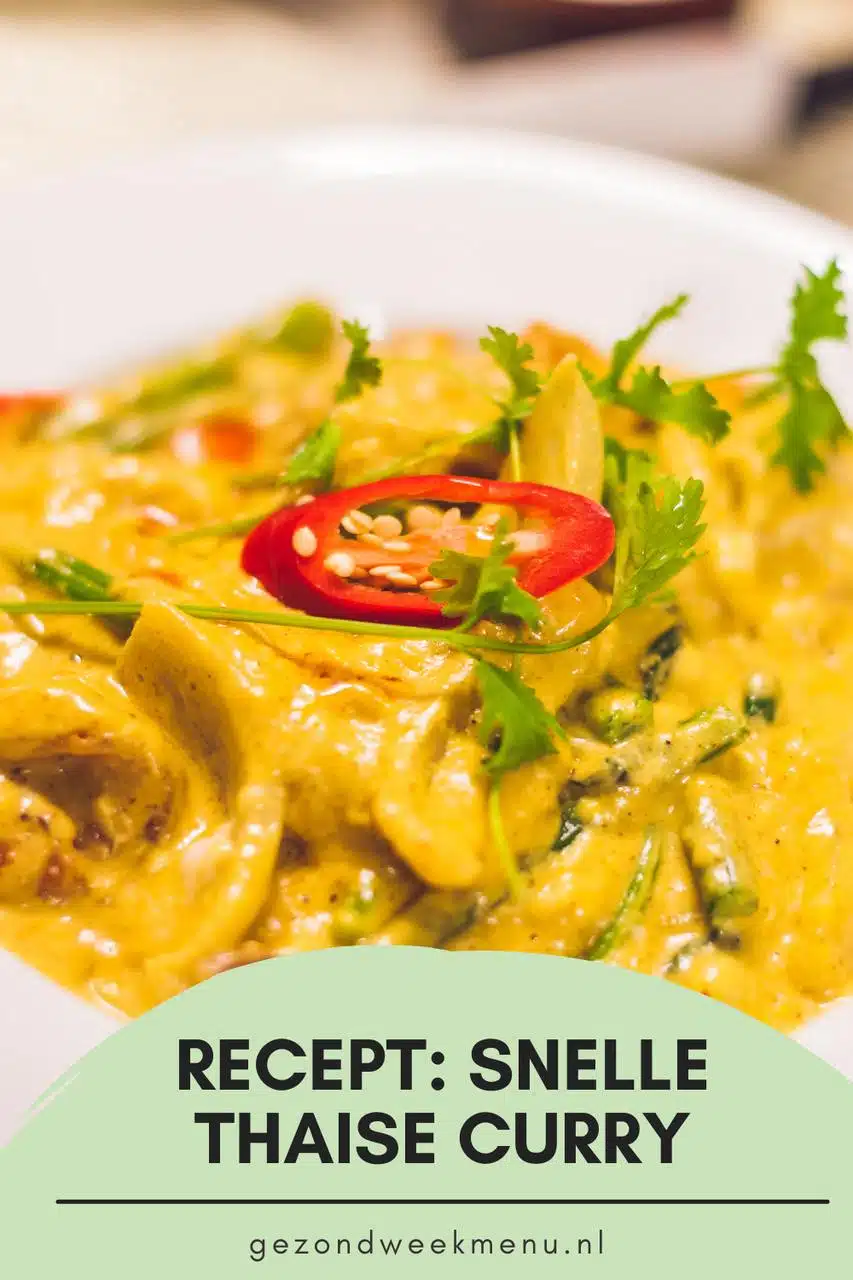 thaise-curry-met-garnalen-en-kokosmelk-gezondweekmenu.nl