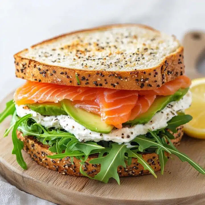 Luxe Broodje Zalm Avocado Roomkaas