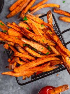 Zoete aardappelfriet uit de Airfryer